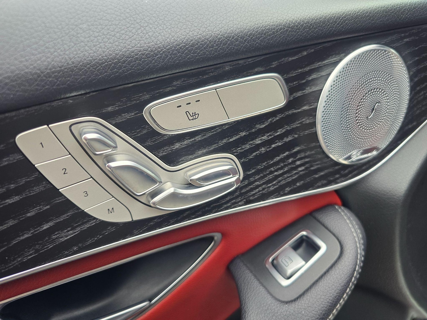 Used Mercedes-Benz GLC 2017 for sale - 76992107: Photo 43