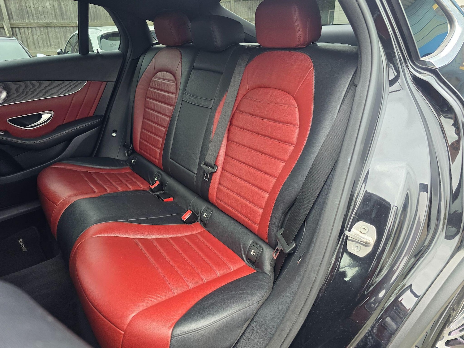 Used Mercedes-Benz GLC 2017 for sale - 76992107: Photo 46