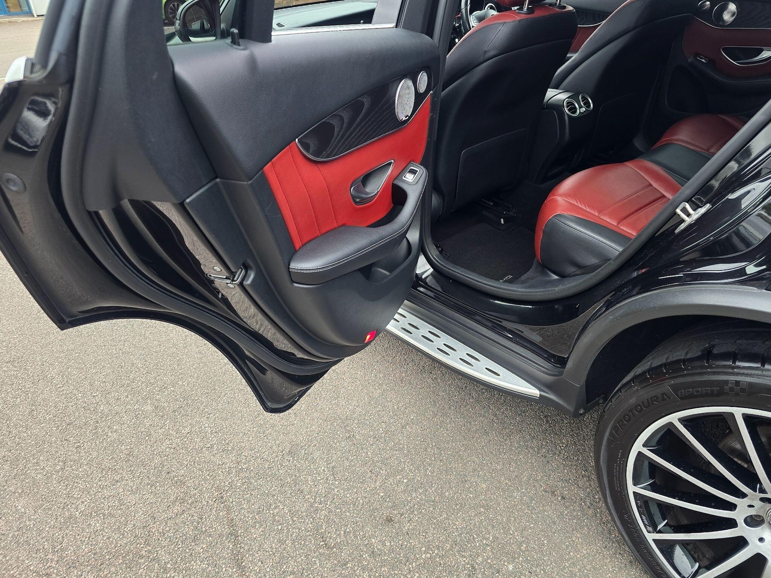 Used Mercedes-Benz GLC 2017 for sale - 76992107: Photo 51