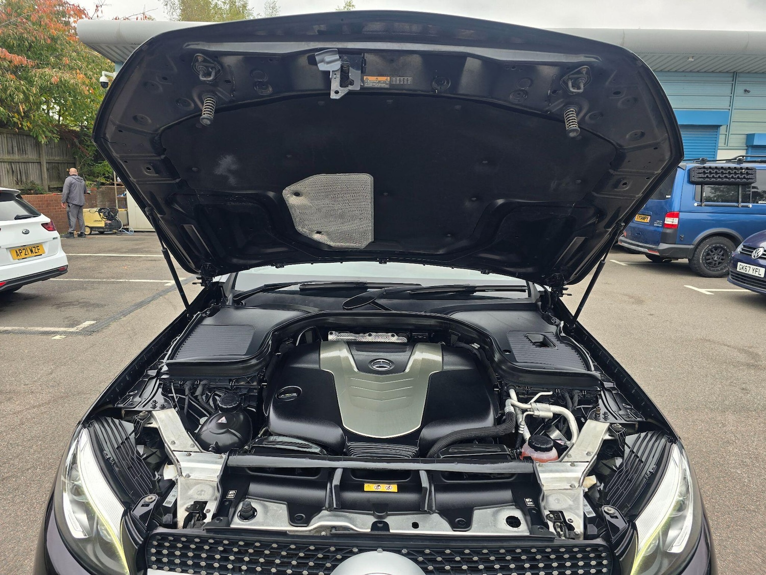 Used Mercedes-Benz GLC 2017 for sale - 76992107: Photo 64