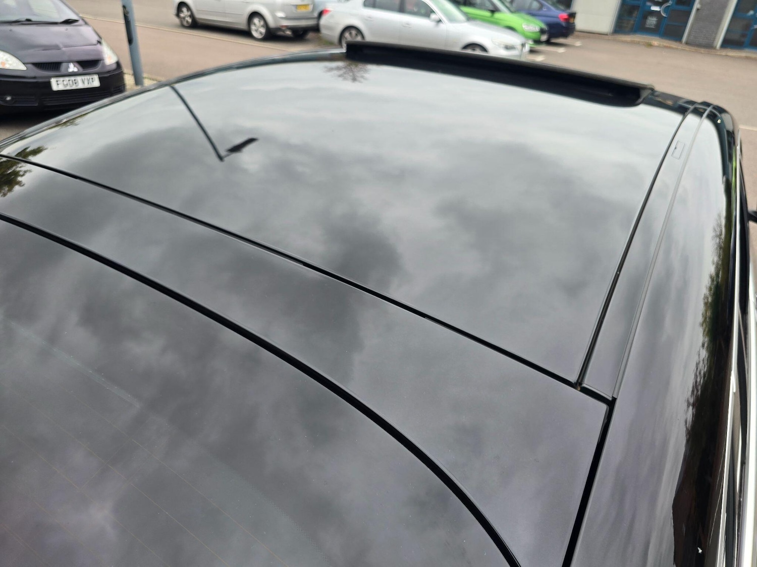 Used Mercedes-Benz GLC 2017 for sale - 76992107: Photo 86