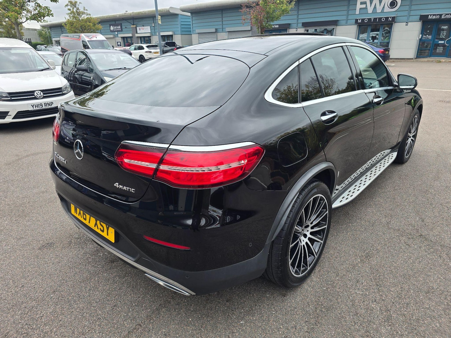 Used Mercedes-Benz GLC 2017 for sale - 76992107: Photo 9