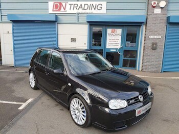Used Volkswagen Golf 2003 for sale - 75646400: Photo