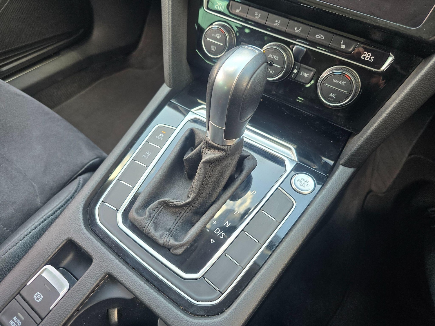 Used Volkswagen Passat 2018 for sale - 77970223: Photo 21