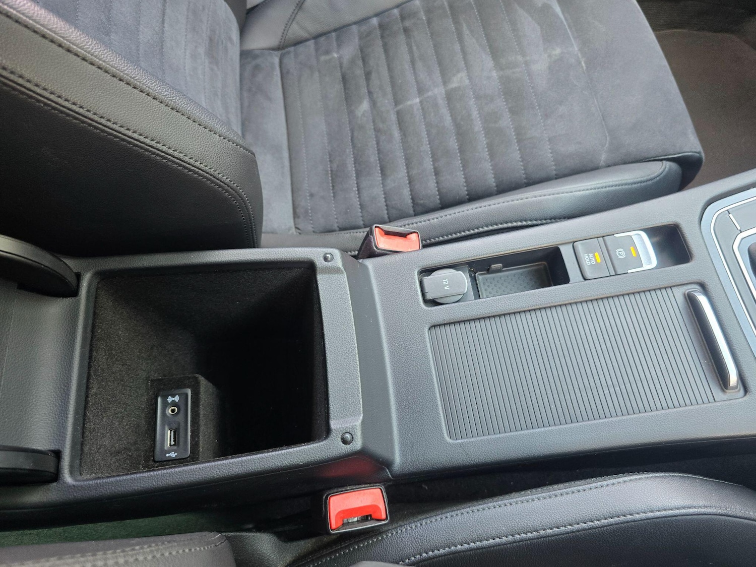 Used Volkswagen Passat 2018 for sale - 77970223: Photo 26