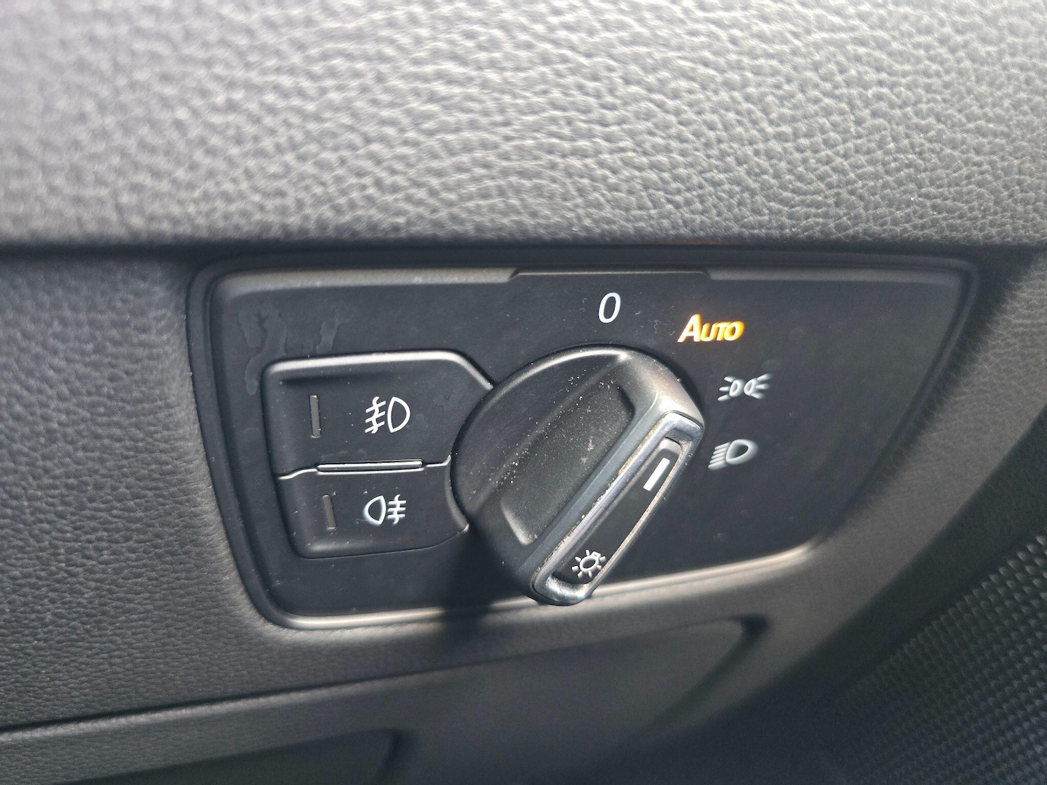 Used Volkswagen Passat 2018 for sale - 77970223: Photo 30