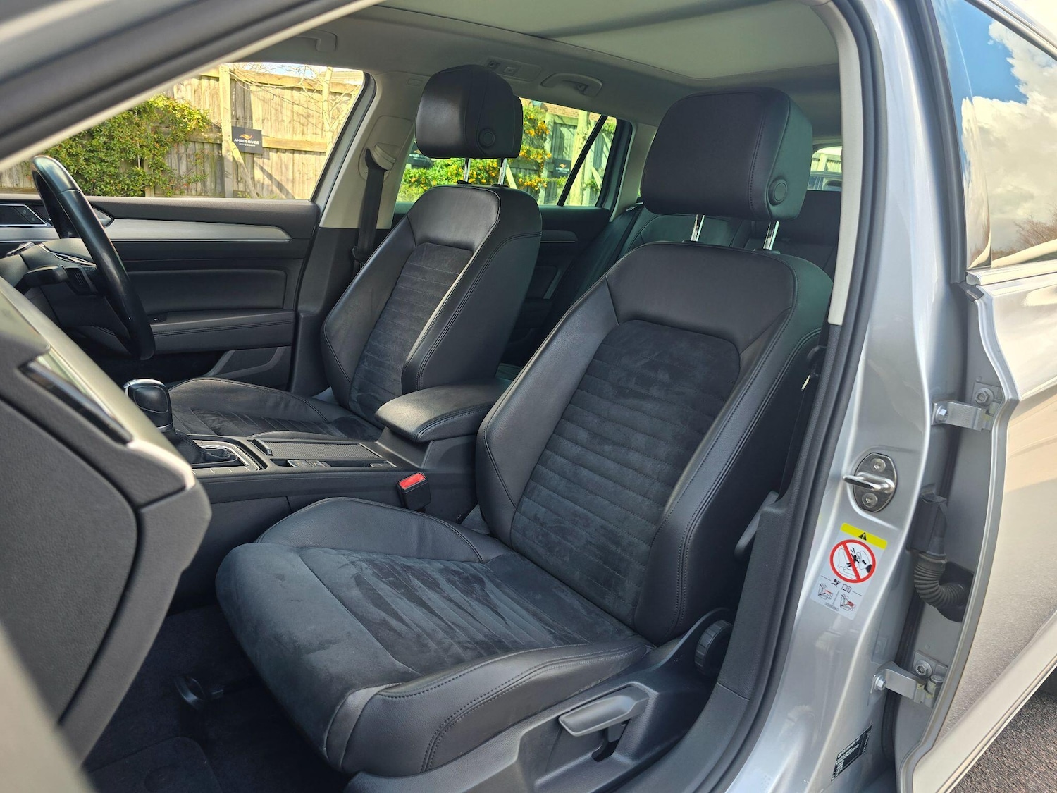 Used Volkswagen Passat 2018 for sale - 77970223: Photo 44