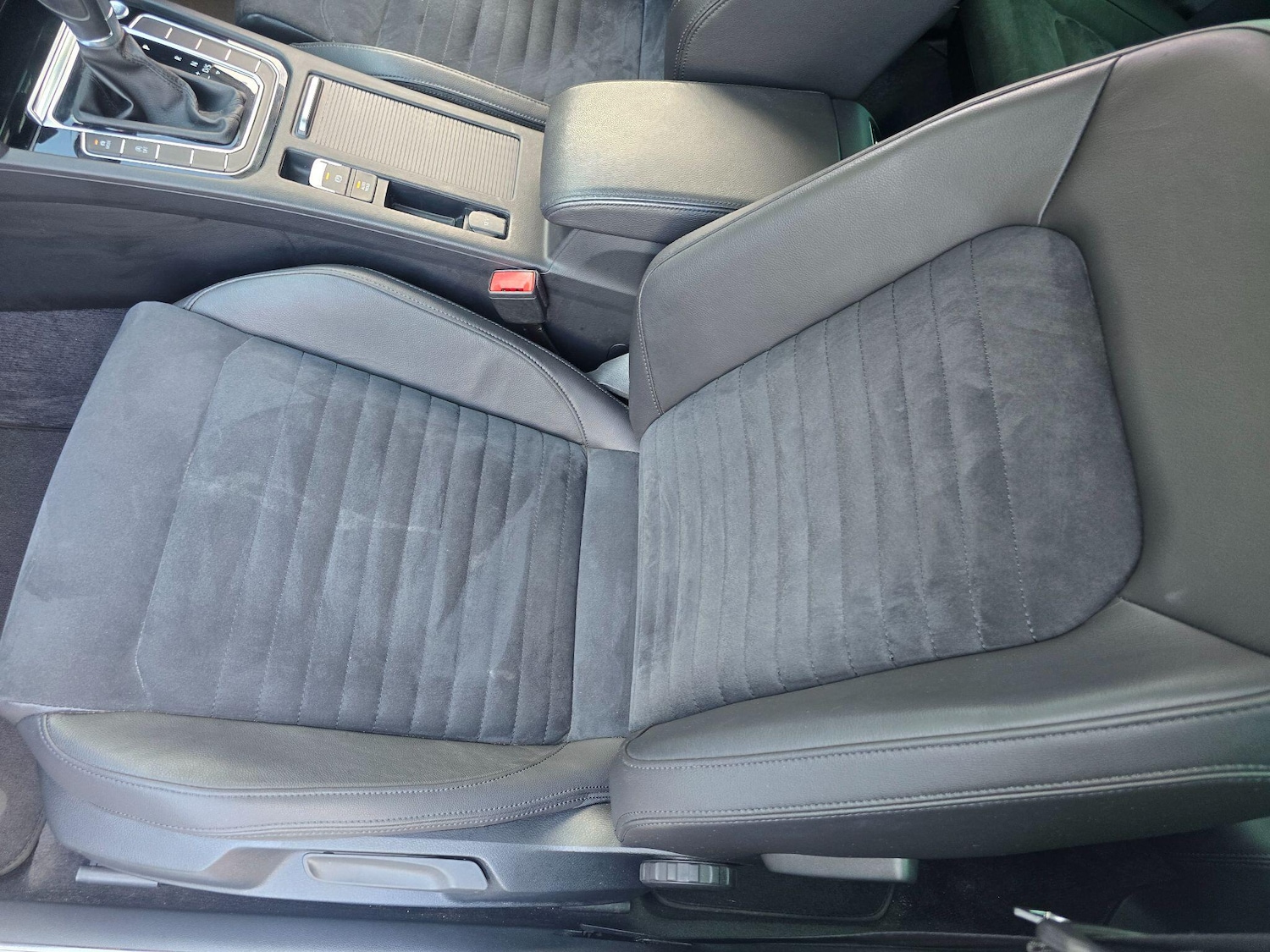 Used Volkswagen Passat 2018 for sale - 77970223: Photo 46