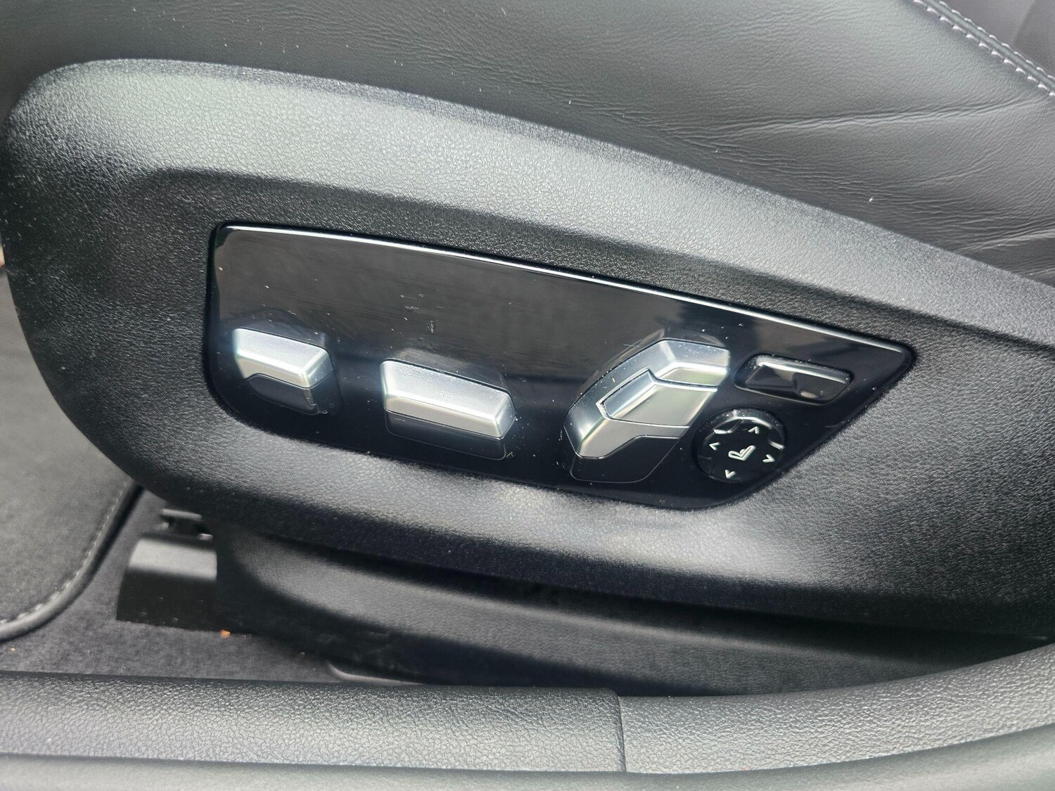 Used BMW M5 for sale - 77823961: Photo 42