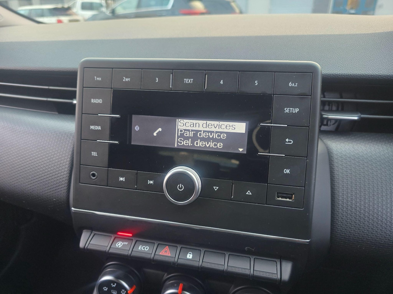 Used Renault Clio 2020 for sale - 77229617: Photo 13