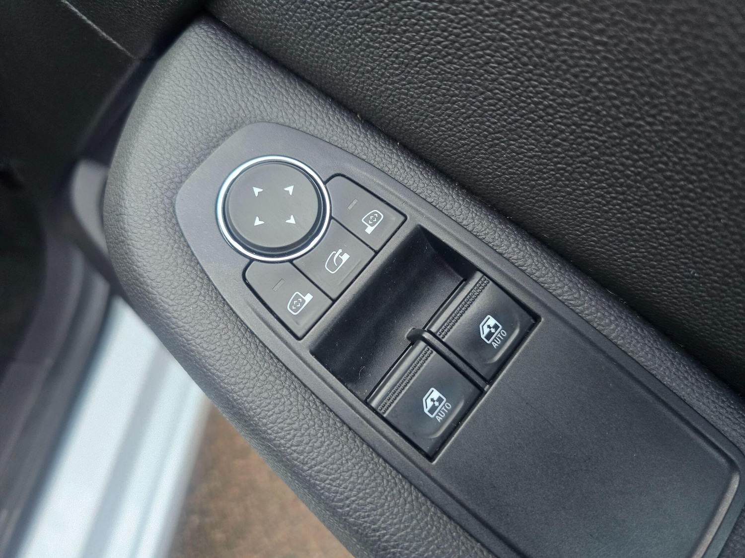 Used Renault Clio 2020 for sale - 77229617: Photo 26