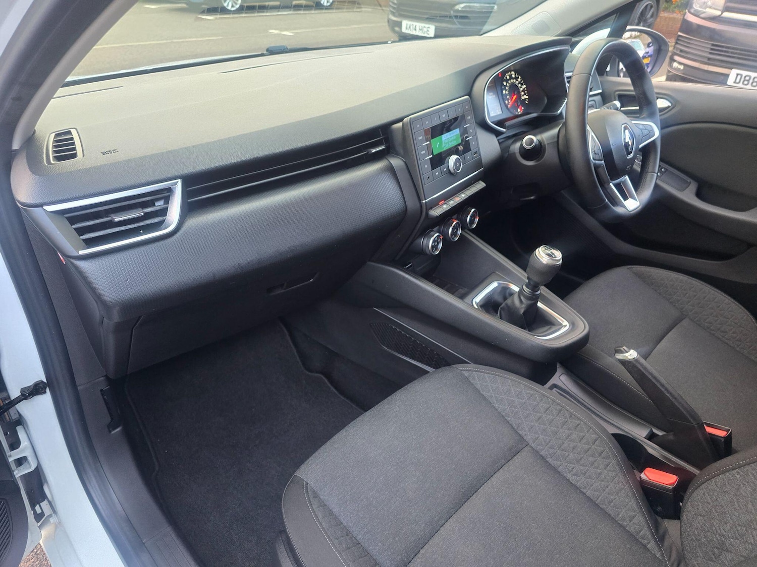 Used Renault Clio 2020 for sale - 77229617: Photo 33