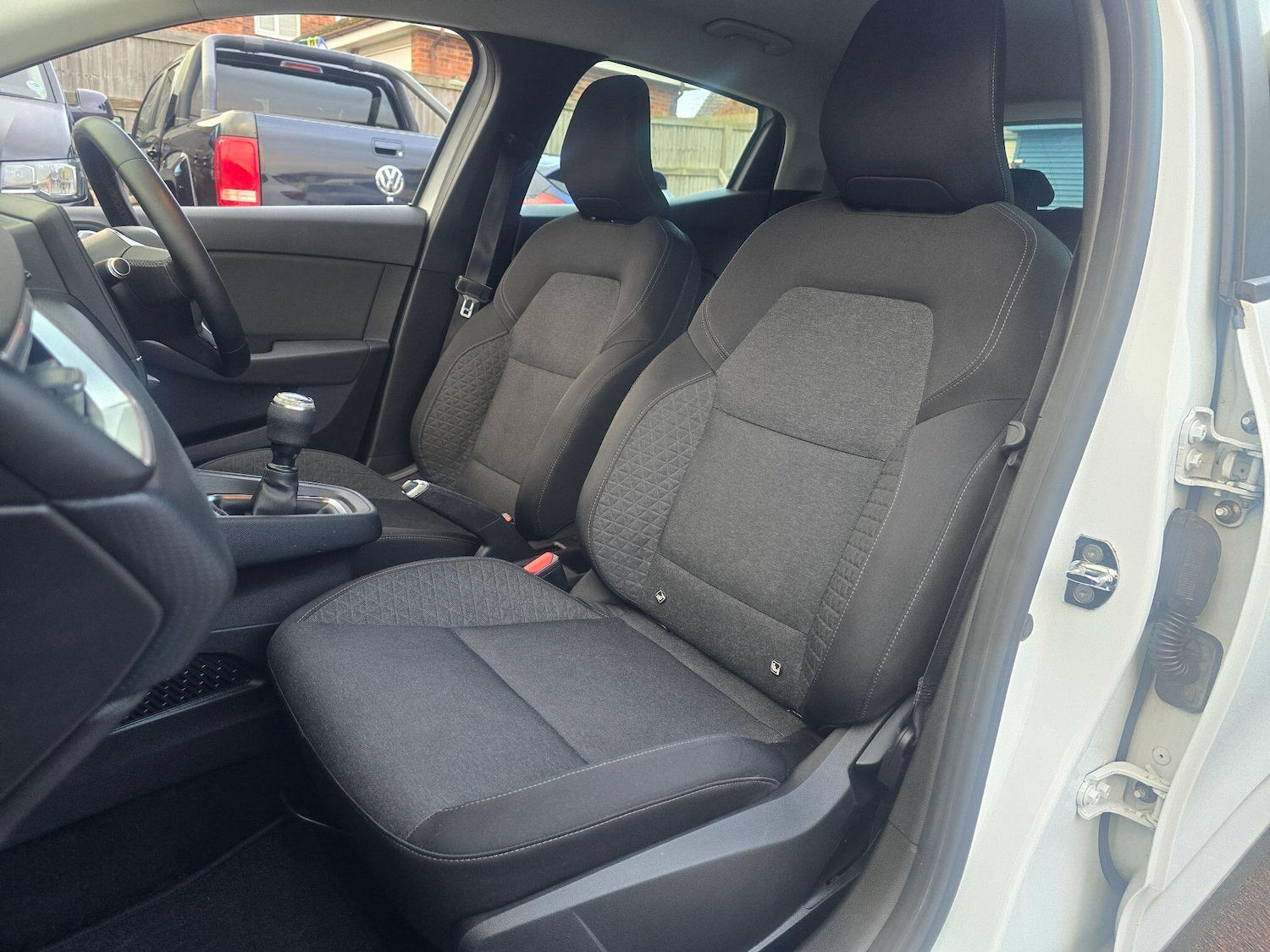 Used Renault Clio 2020 for sale - 77229617: Photo 36