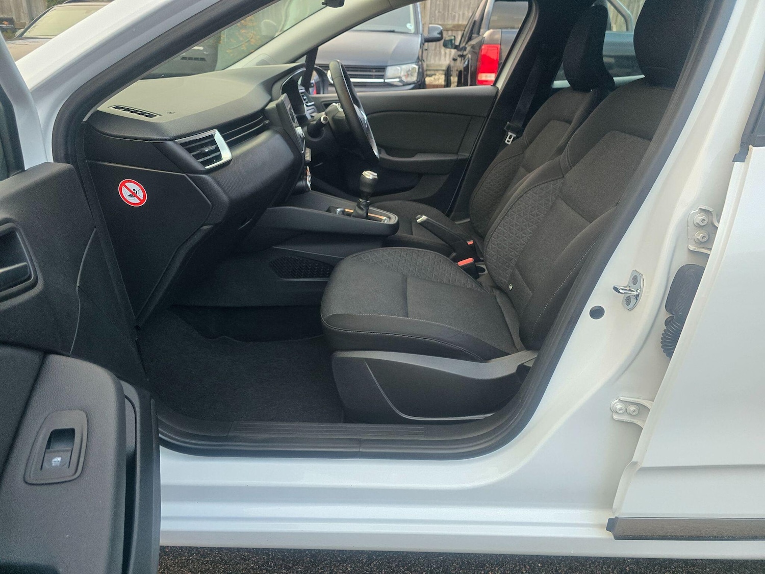 Used Renault Clio 2020 for sale - 77229617: Photo 38