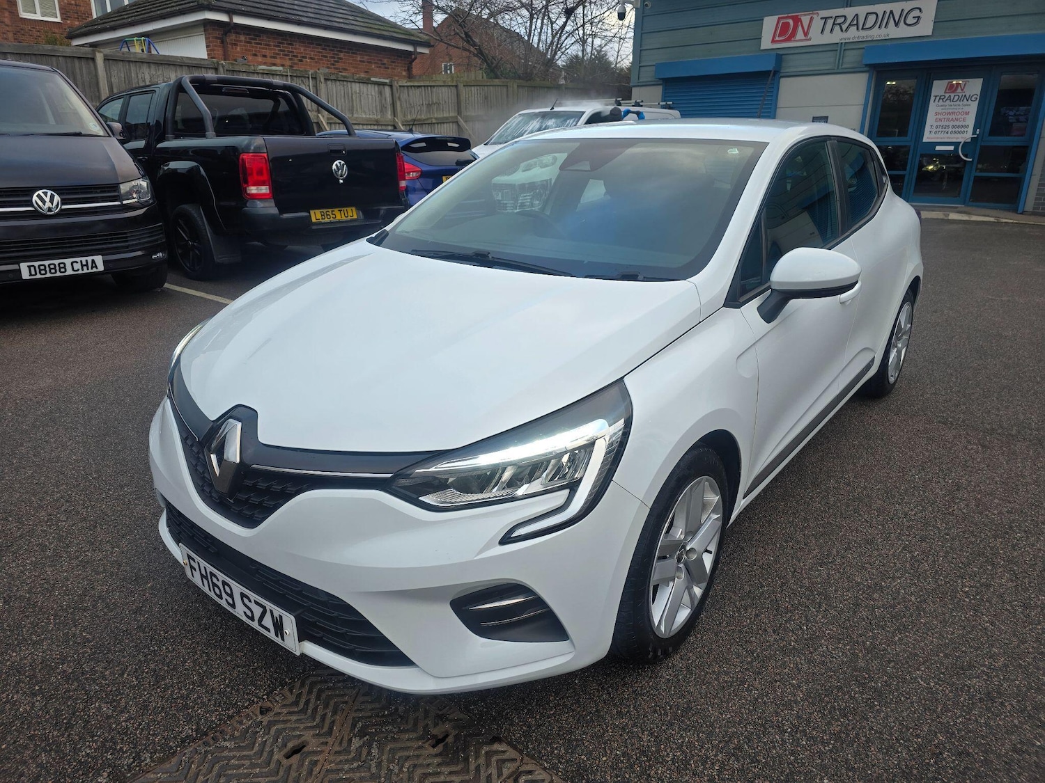 Used Renault Clio 2020 for sale - 77229617: Photo 9