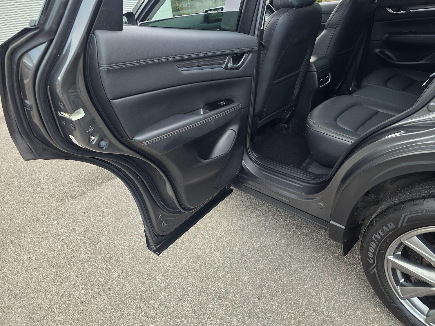 Used Mazda CX-5 2017 for sale - 77637745: Photo 54