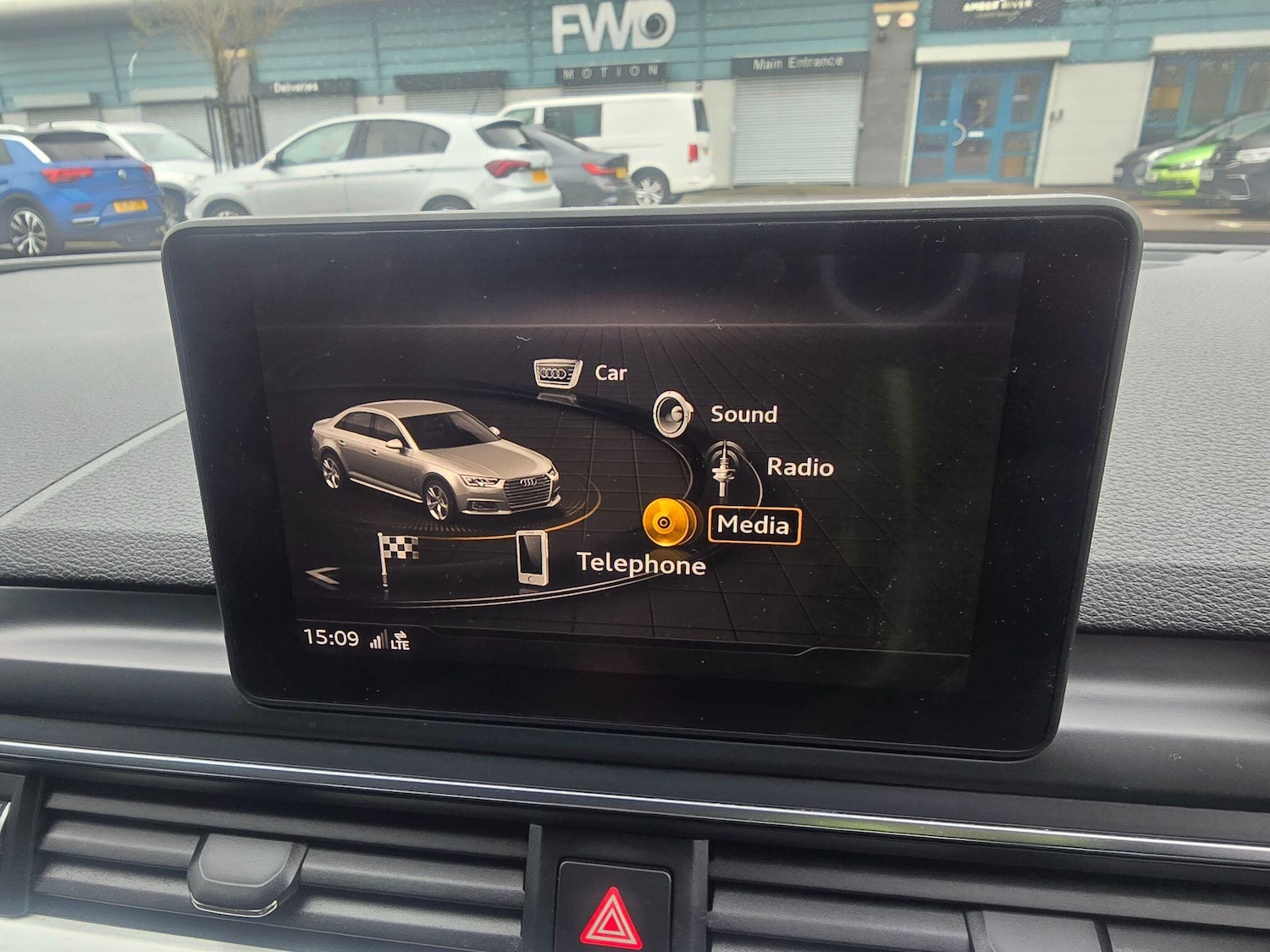 Used Audi A4 2018 for sale - 77611560: Photo 16