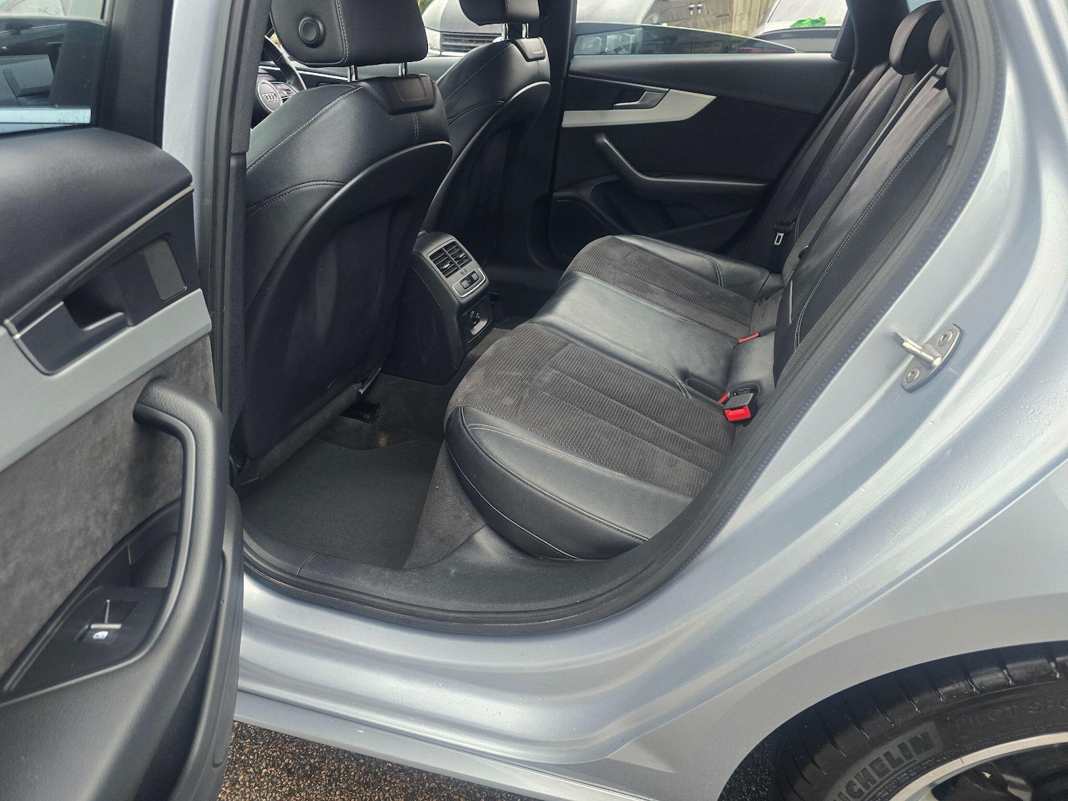 Used Audi A4 2018 for sale - 77611560: Photo 52