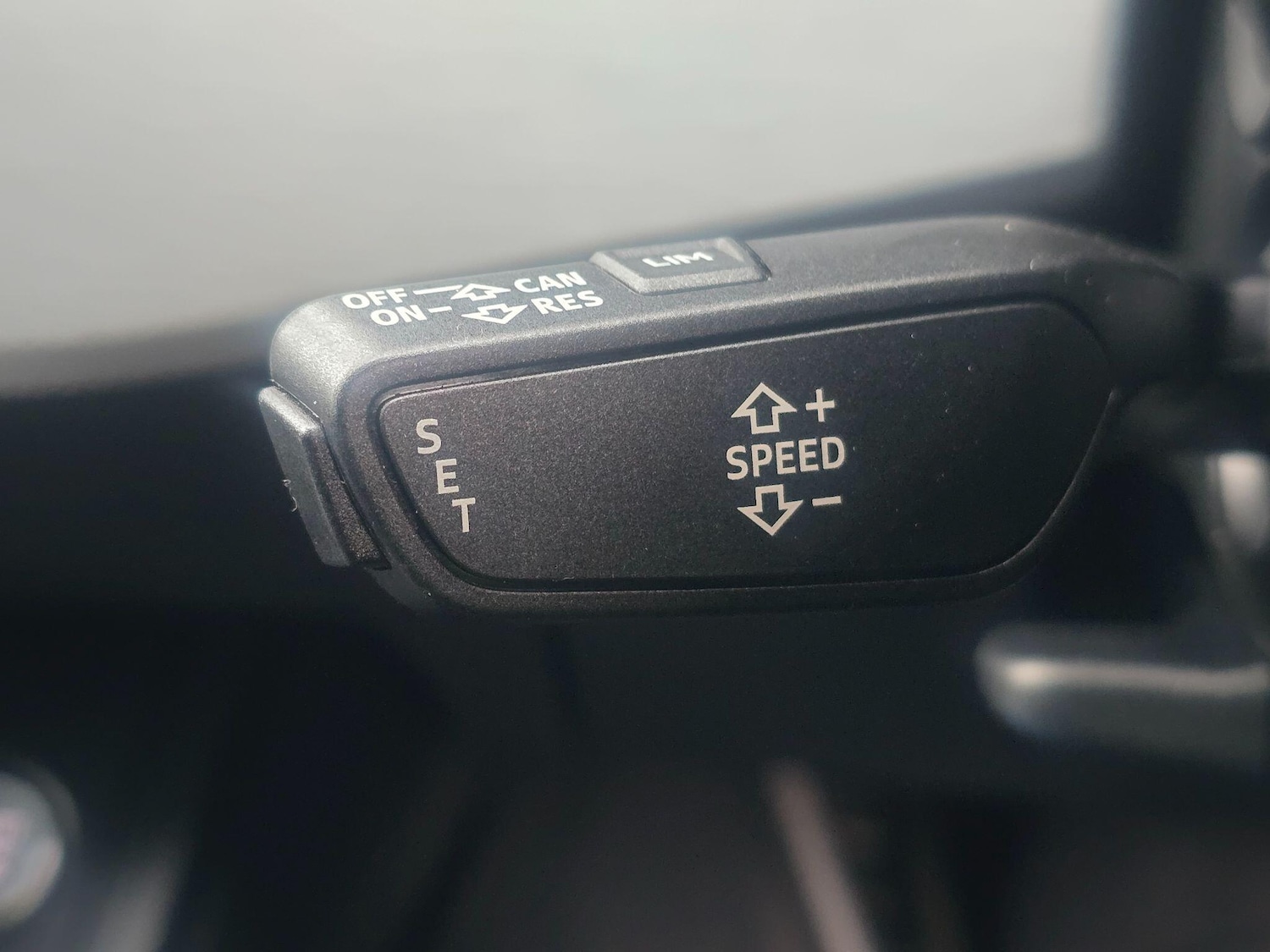 Used Audi A4 2018 for sale - 77611560: Photo 8