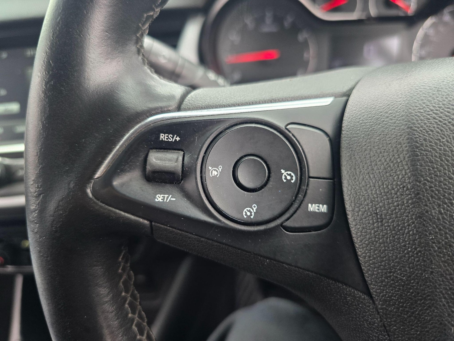 Used Vauxhall Crossland X for sale - 77970764: Photo 4