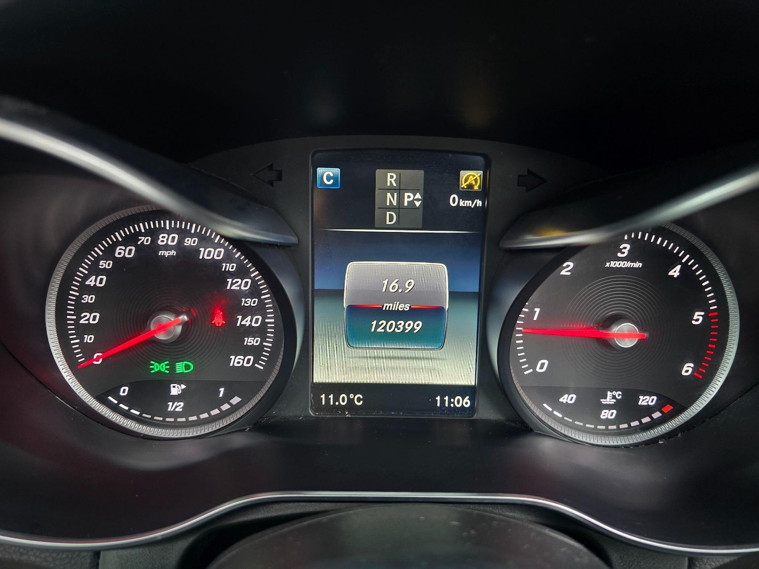 Used Mercedes-Benz GLC 2016 for sale - 77305486: Photo 33