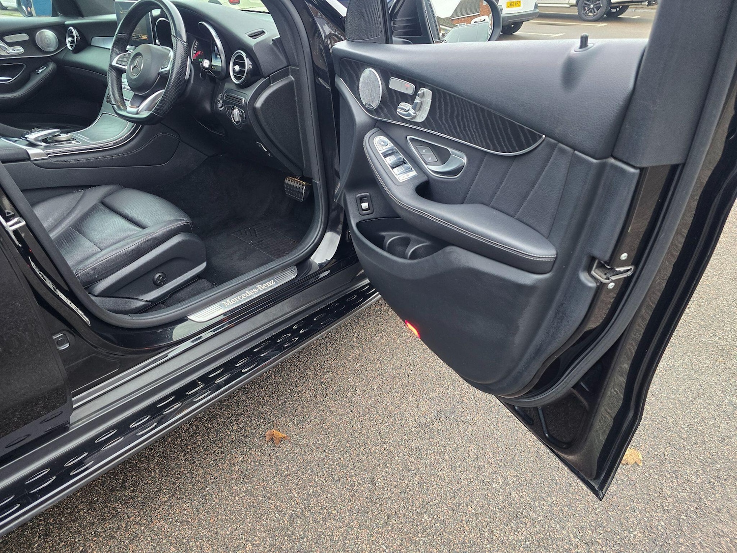 Used Mercedes-Benz GLC 2016 for sale - 77305486: Photo 42