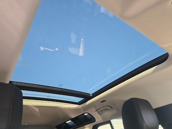 Used Land Rover Defender 110 2023 for sale - 78375157: Photo