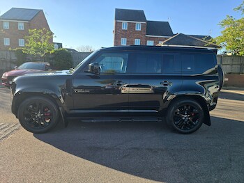 Used Land Rover Defender 110 2023 for sale - 78375157: Photo