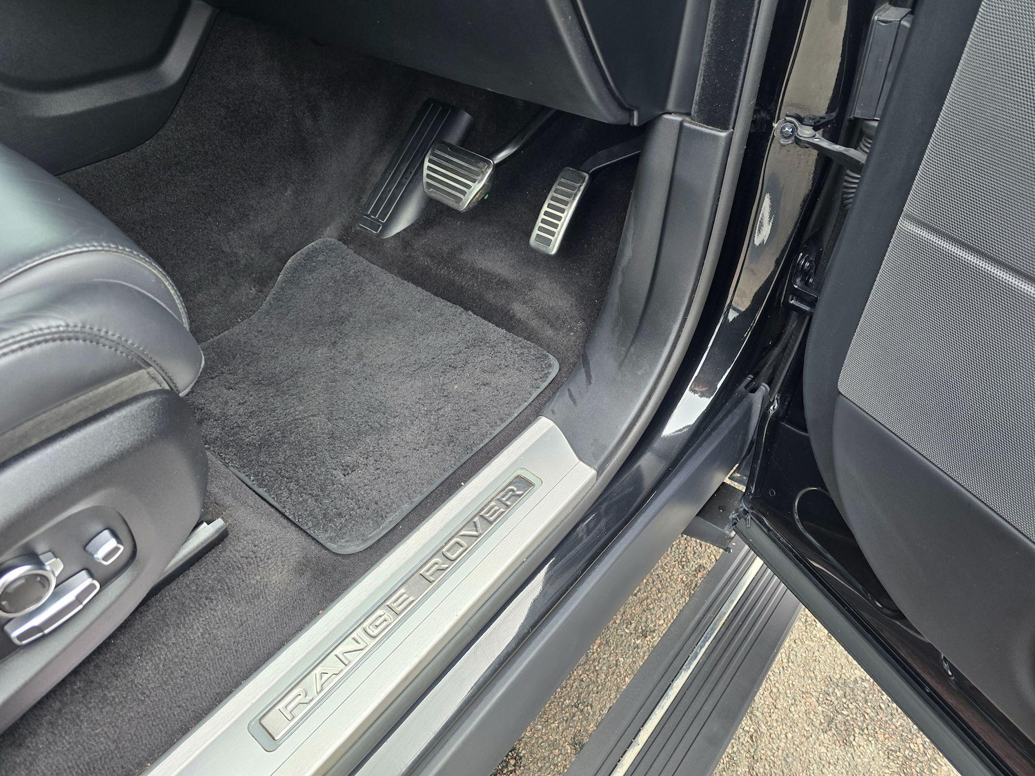 Used Land Rover Range Rover Sport for sale - 76446532: Photo 33