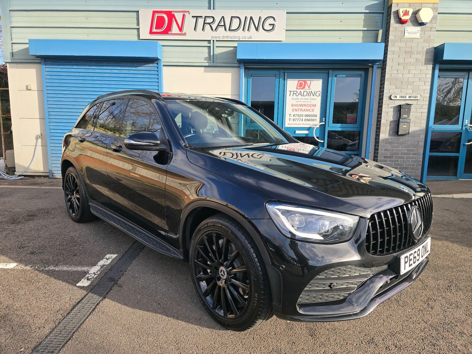 Used Mercedes-Benz GLC 2019 for sale - 76772216: Photo 1