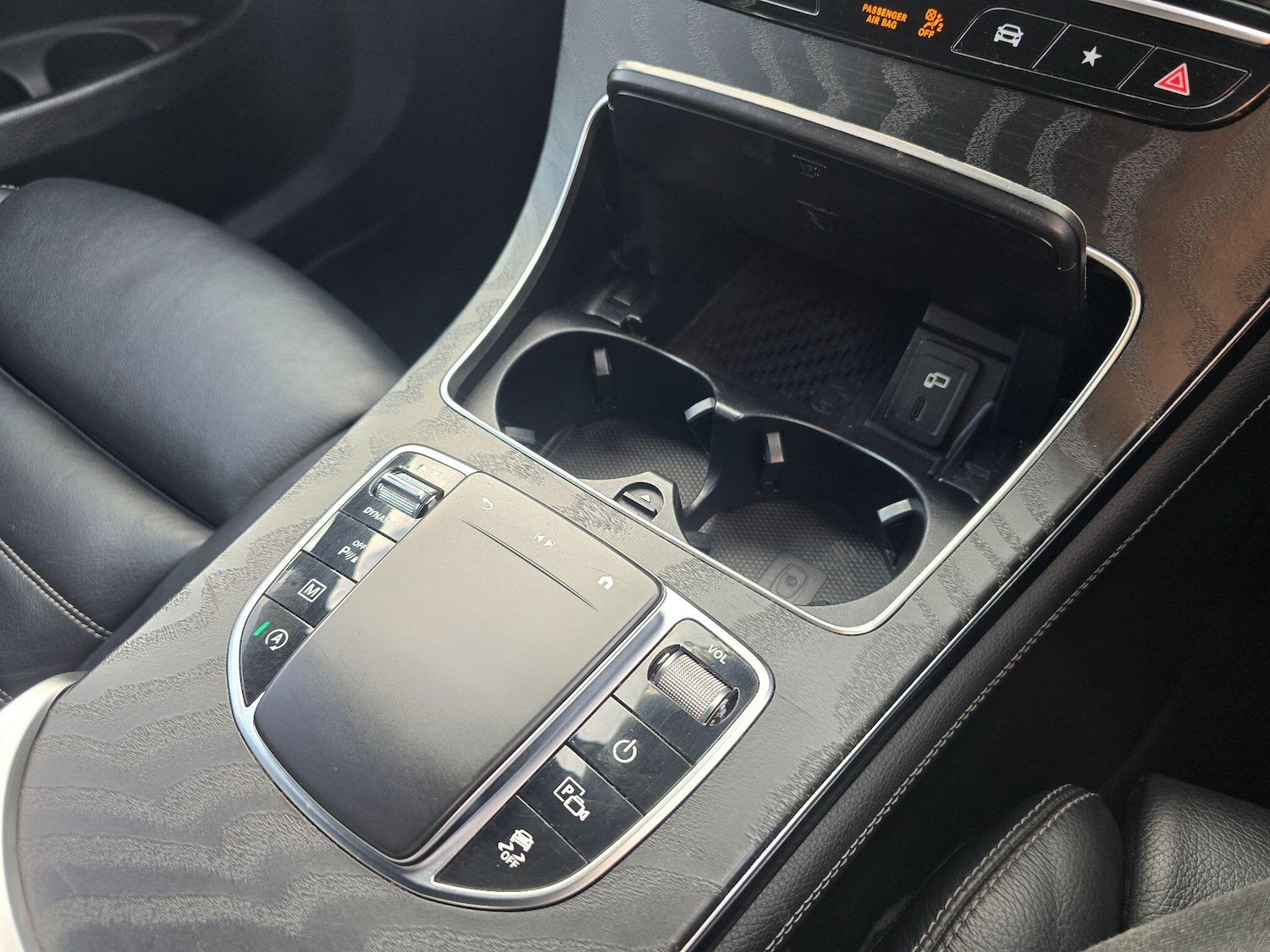 Used Mercedes-Benz GLC 2019 for sale - 76772216: Photo 19