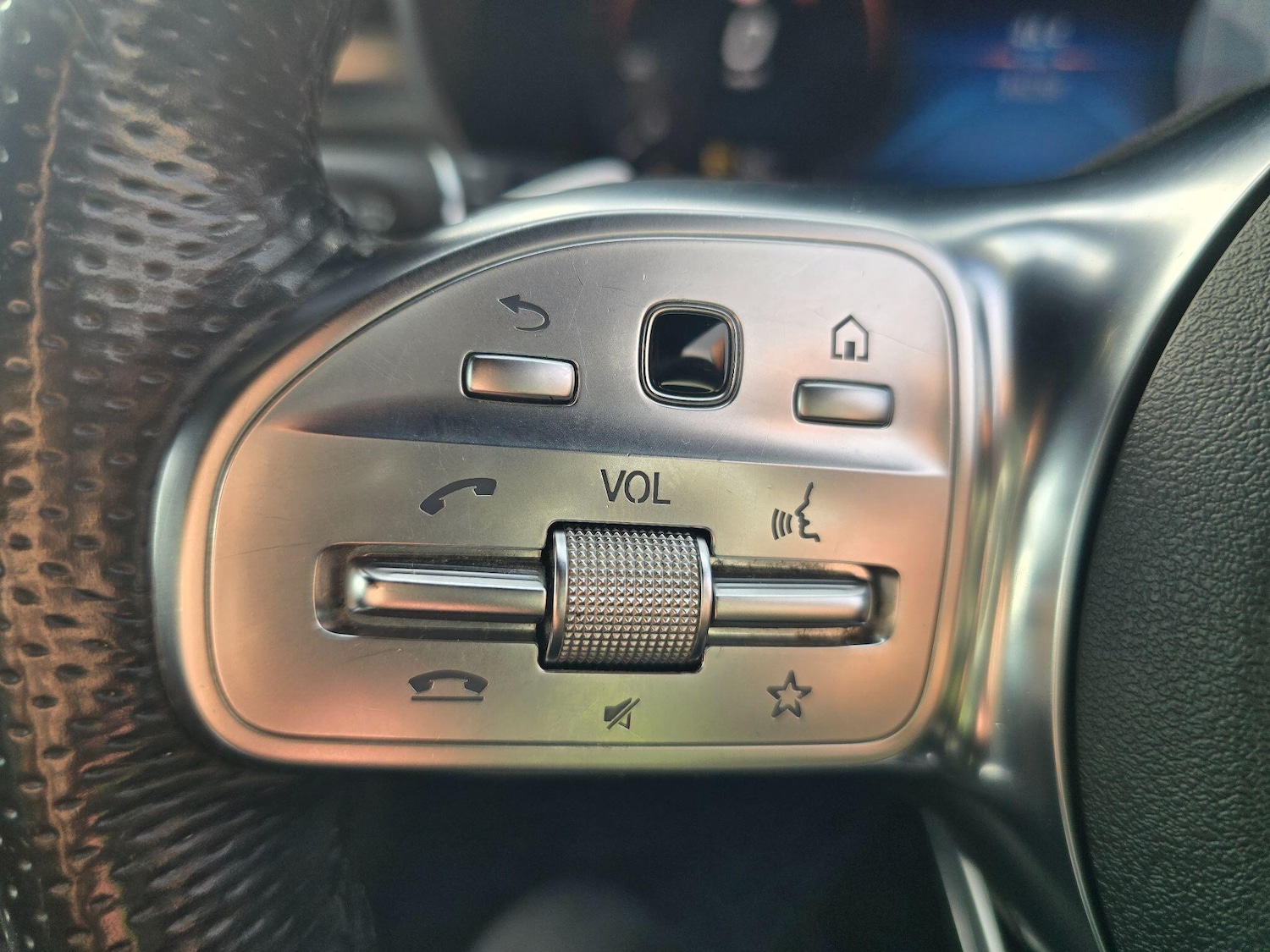 Used Mercedes-Benz GLC 2019 for sale - 76772216: Photo 21