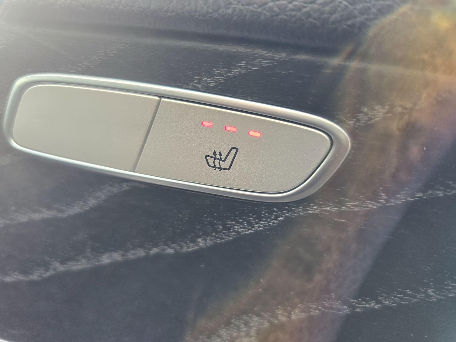 Used Mercedes-Benz GLC 2019 for sale - 76772216: Photo 35