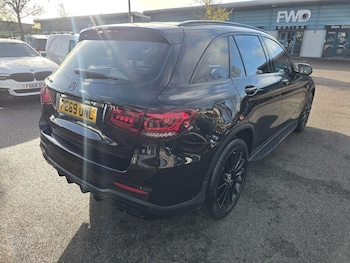 Used Mercedes-Benz GLC 2019 for sale - 76772216: Photo