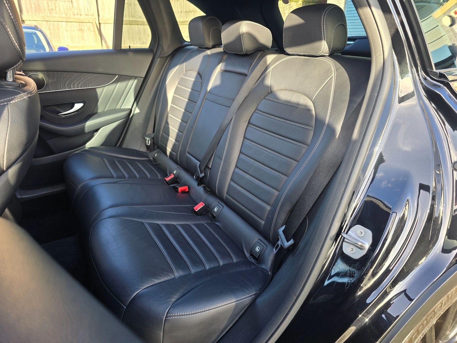 Used Mercedes-Benz GLC 2019 for sale - 76772216: Photo 50