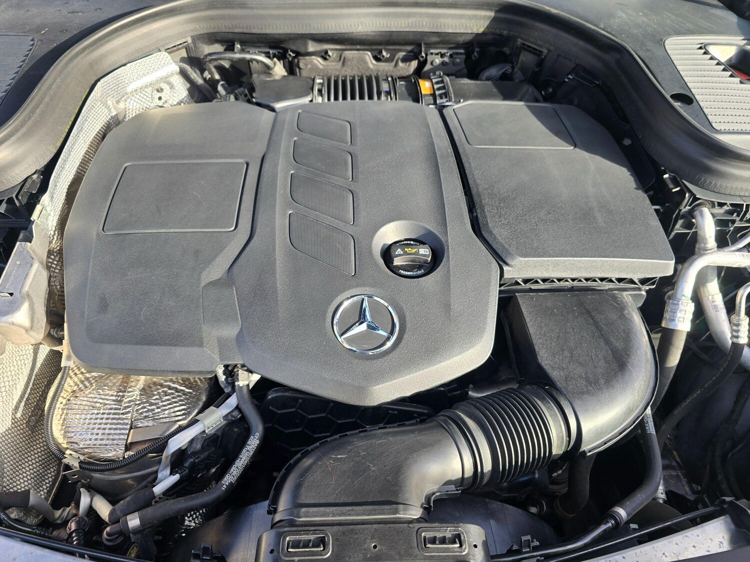 Used Mercedes-Benz GLC 2019 for sale - 76772216: Photo 64