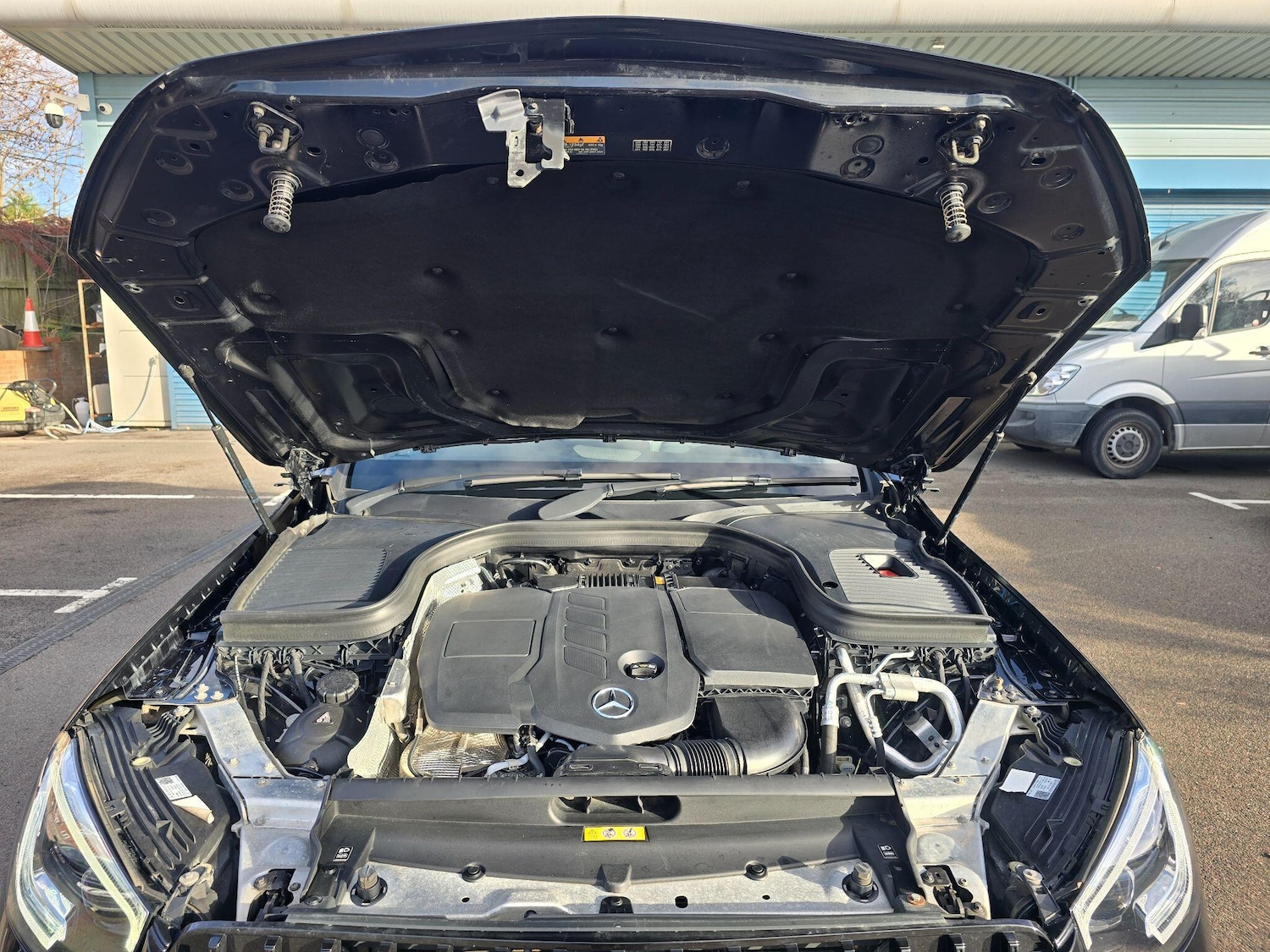 Used Mercedes-Benz GLC 2019 for sale - 76772216: Photo 67