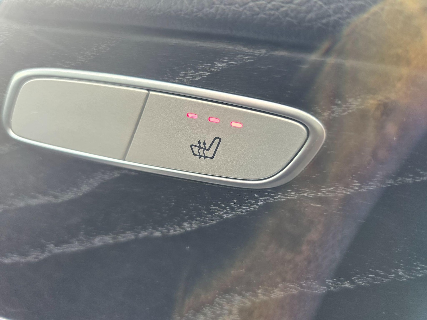 Used Mercedes-Benz GLC 2019 for sale - 76772216: Photo 9