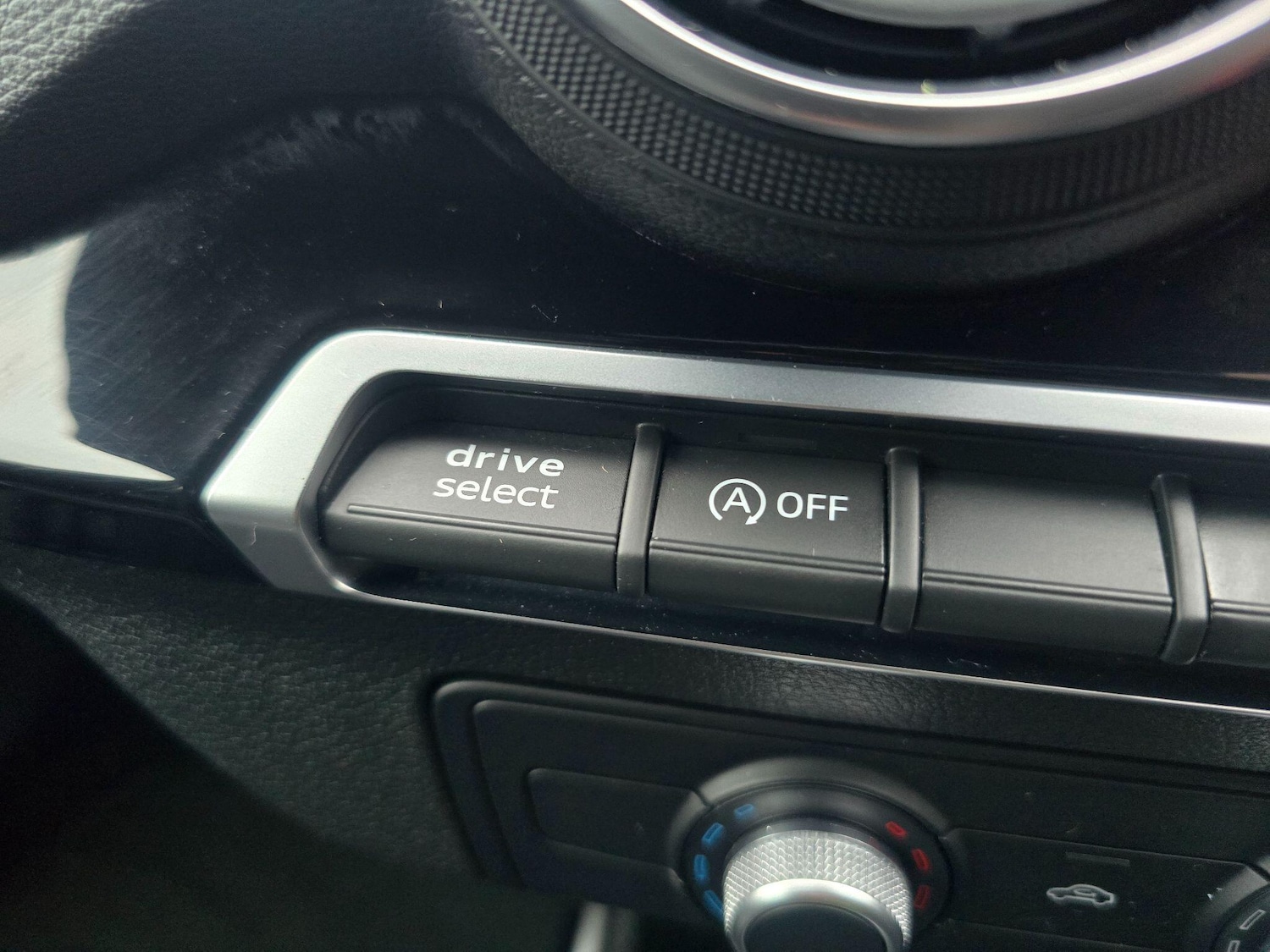 Used Audi Q2 2020 for sale - 76855677: Photo 19