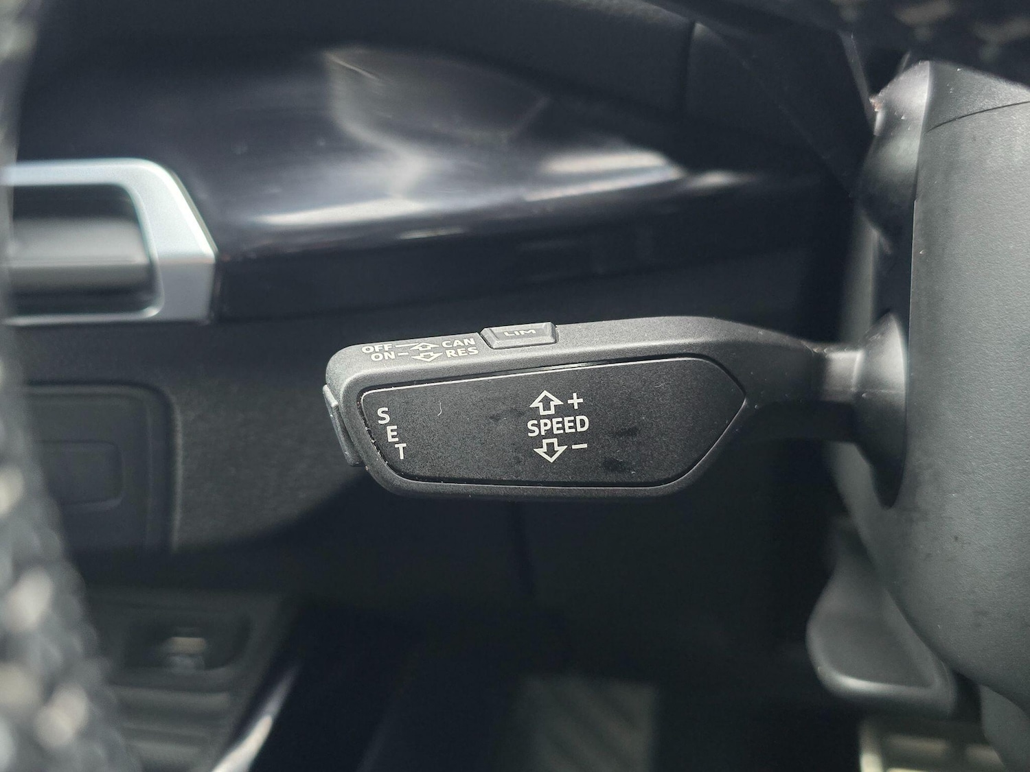 Used Audi Q2 2020 for sale - 76855677: Photo 27