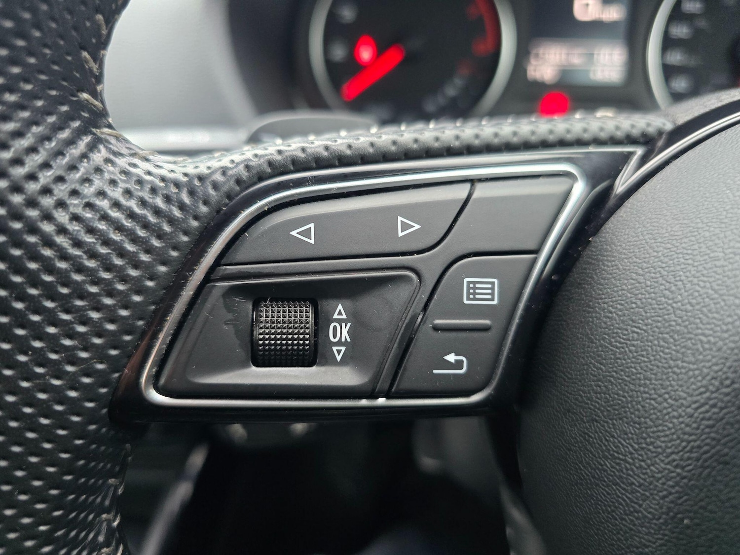 Used Audi Q2 2020 for sale - 76855677: Photo 28