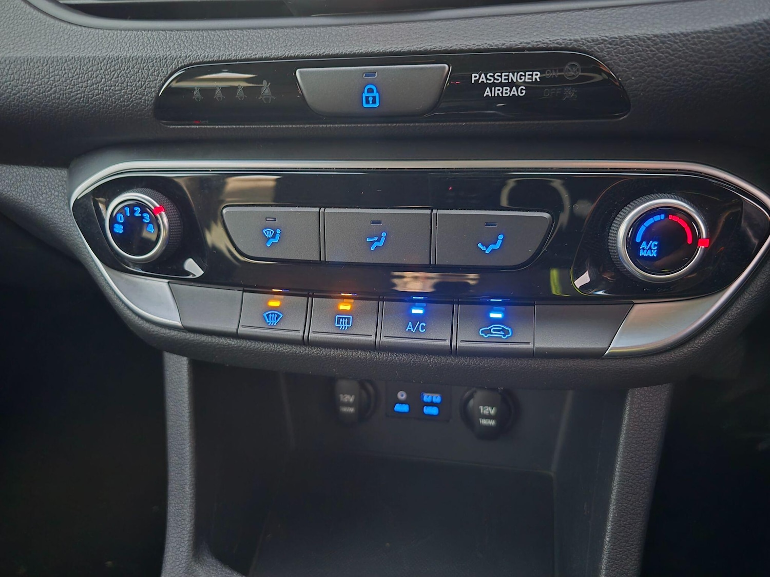 Used Hyundai i30 2019 for sale - 76446671: Photo 19