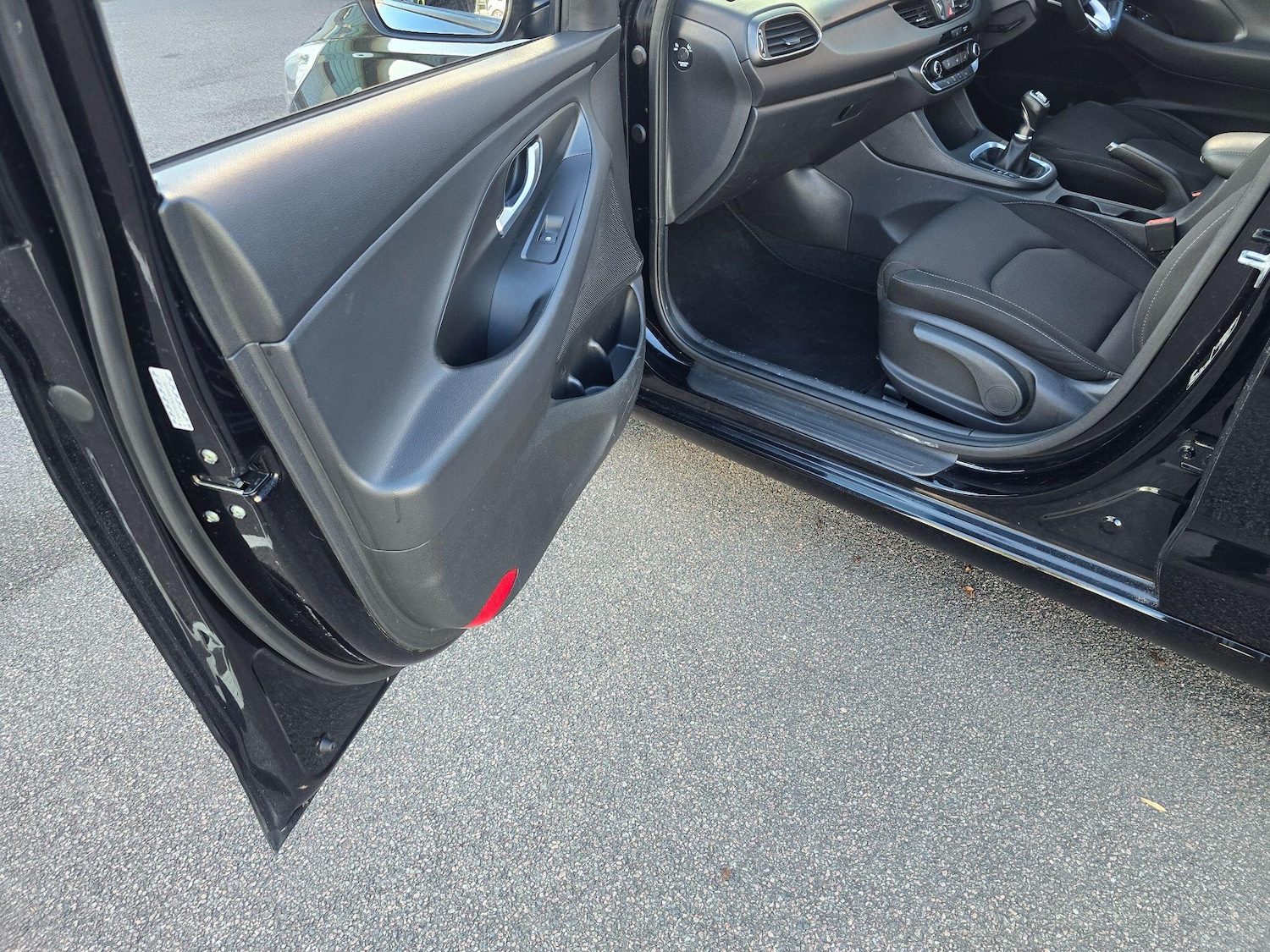 Used Hyundai i30 2019 for sale - 76446671: Photo 44