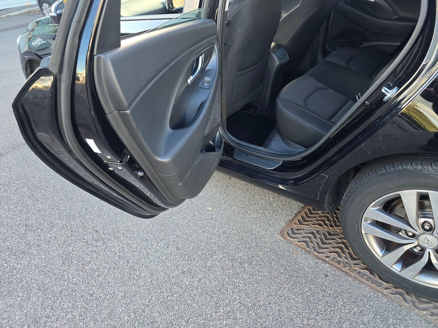 Used Hyundai i30 2019 for sale - 76446671: Photo 51