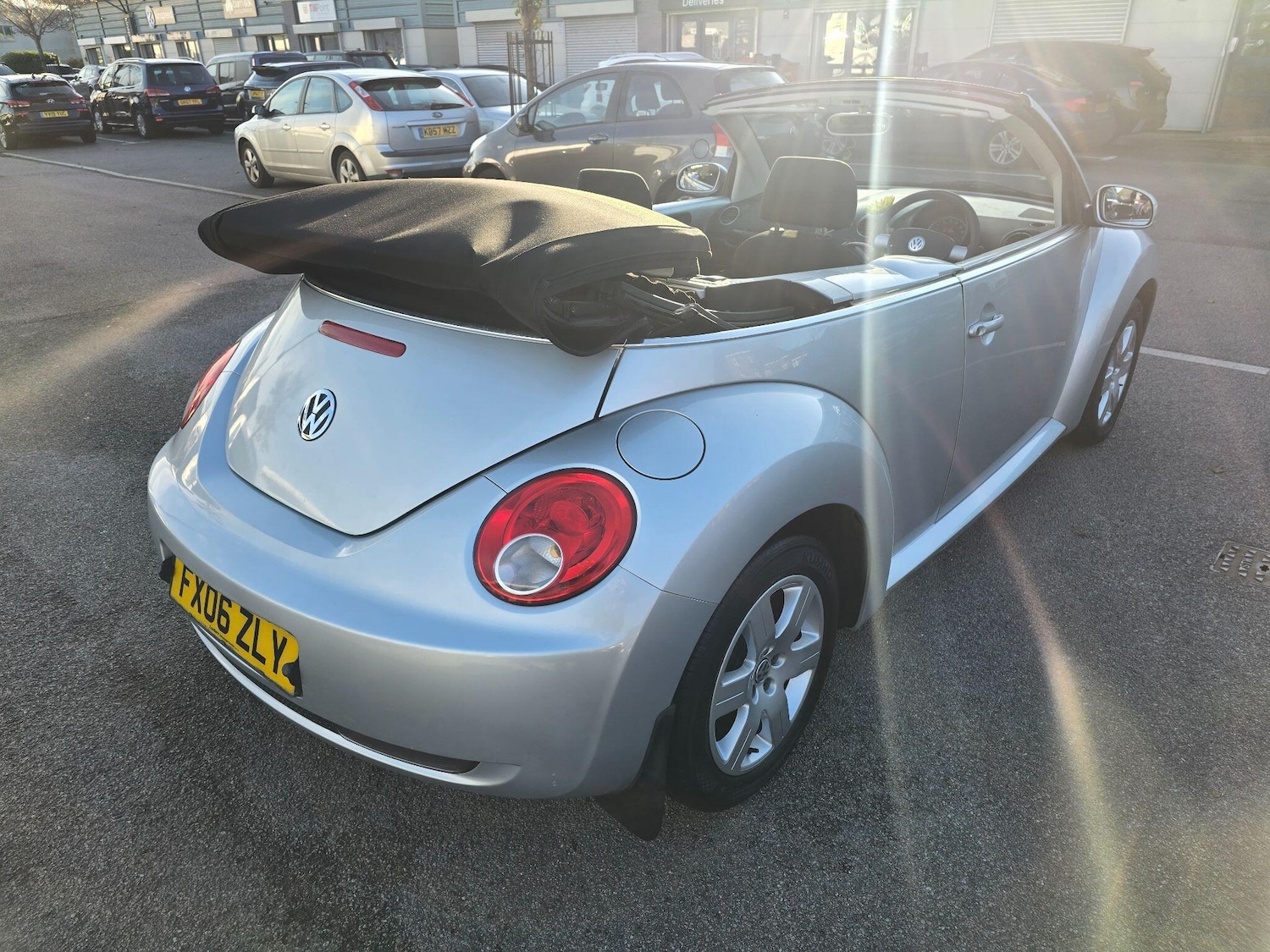 Used Volkswagen Beetle 2006 for sale - 76645094: Photo 13