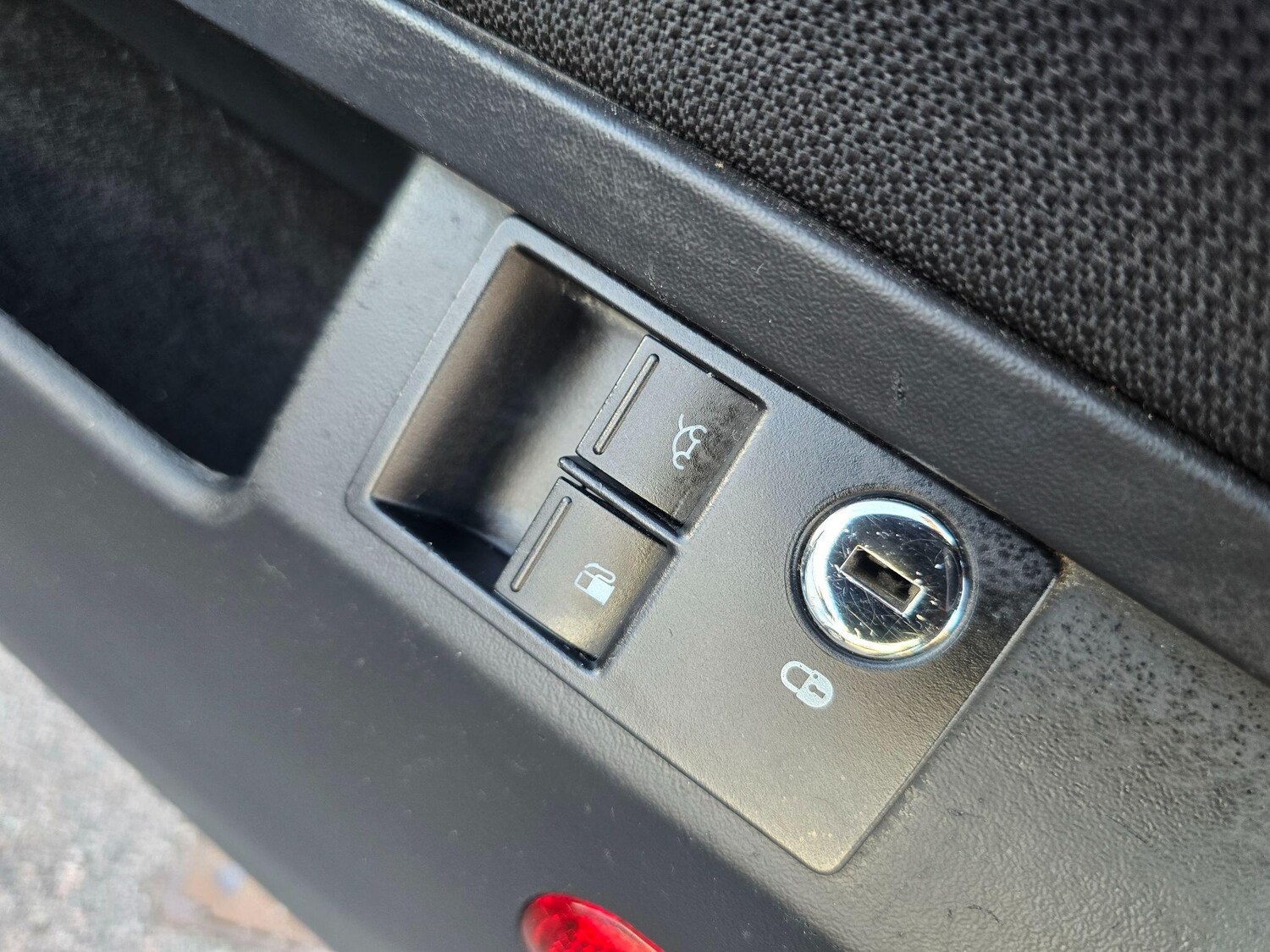 Used Volkswagen Beetle 2006 for sale - 76645094: Photo 29