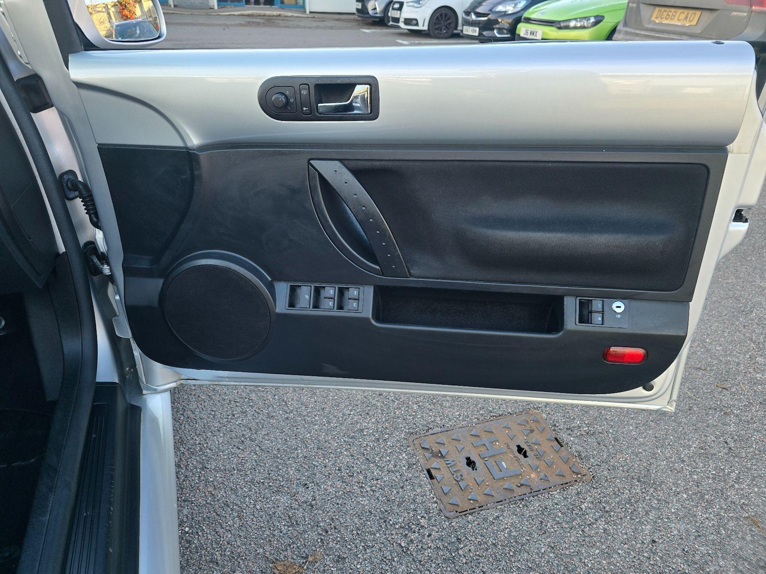 Used Volkswagen Beetle 2006 for sale - 76645094: Photo 34