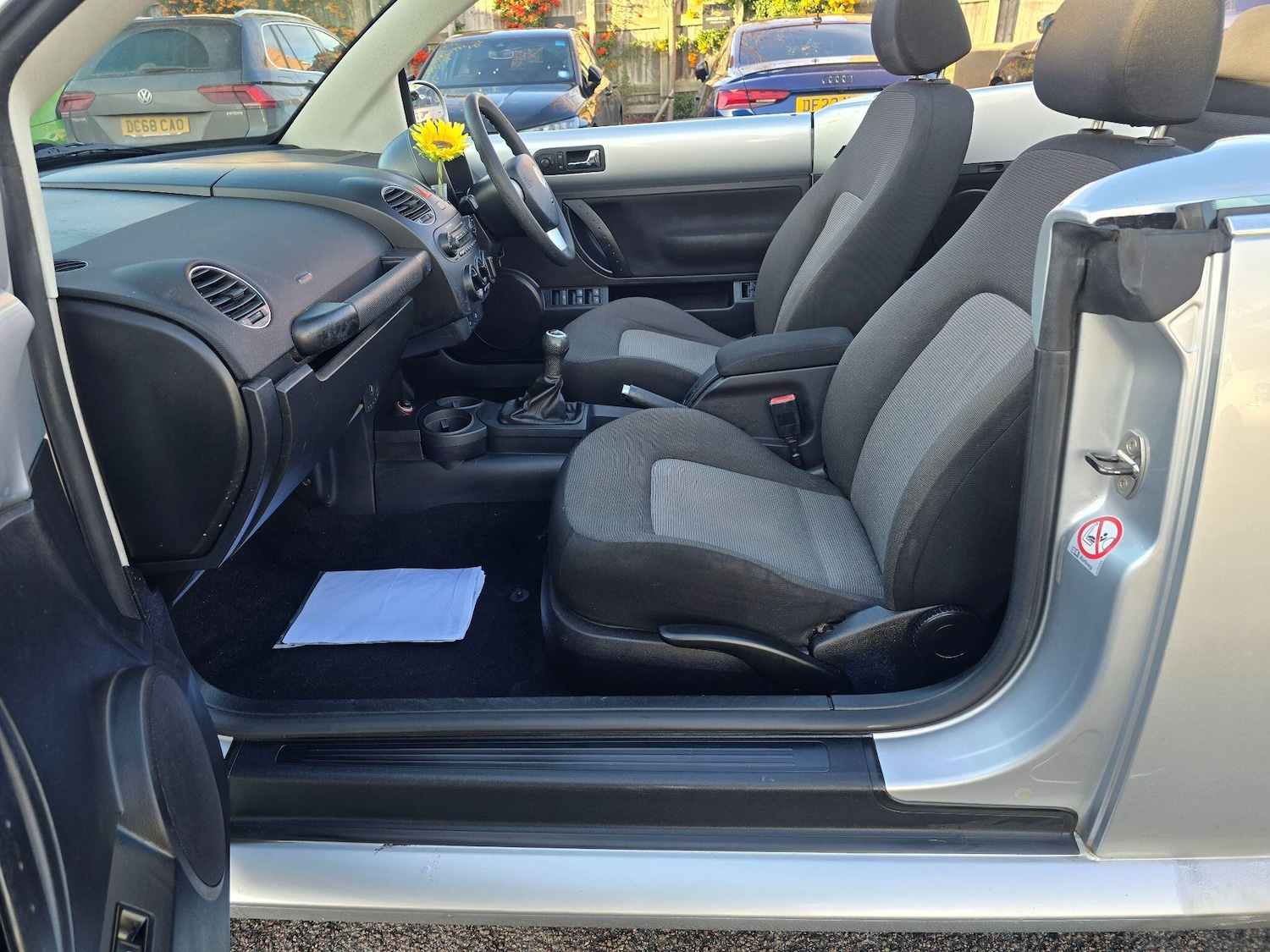 Used Volkswagen Beetle 2006 for sale - 76645094: Photo 38