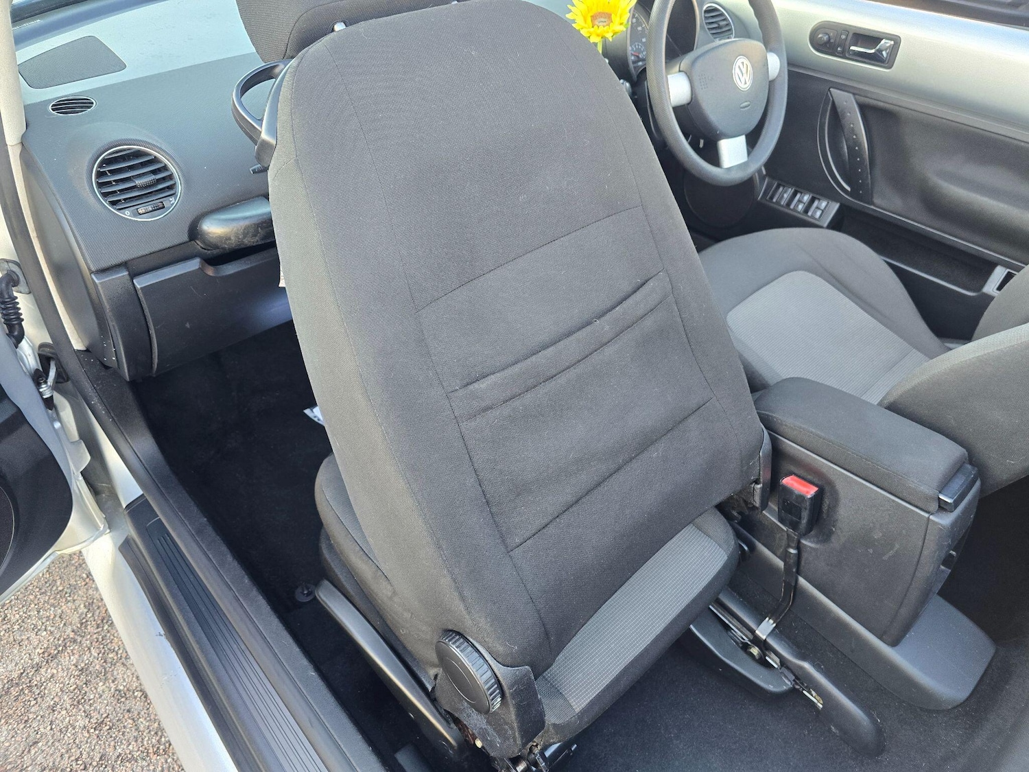 Used Volkswagen Beetle 2006 for sale - 76645094: Photo 45