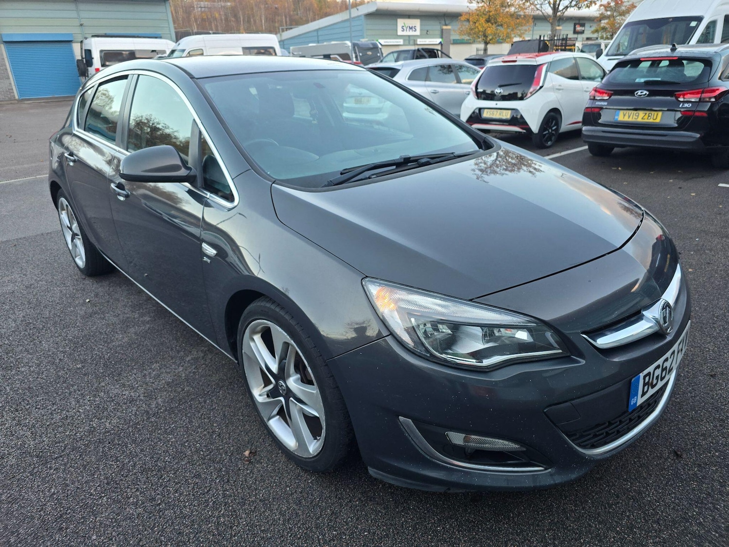 Used Vauxhall Astra 2012 for sale - 76522072: Photo 1